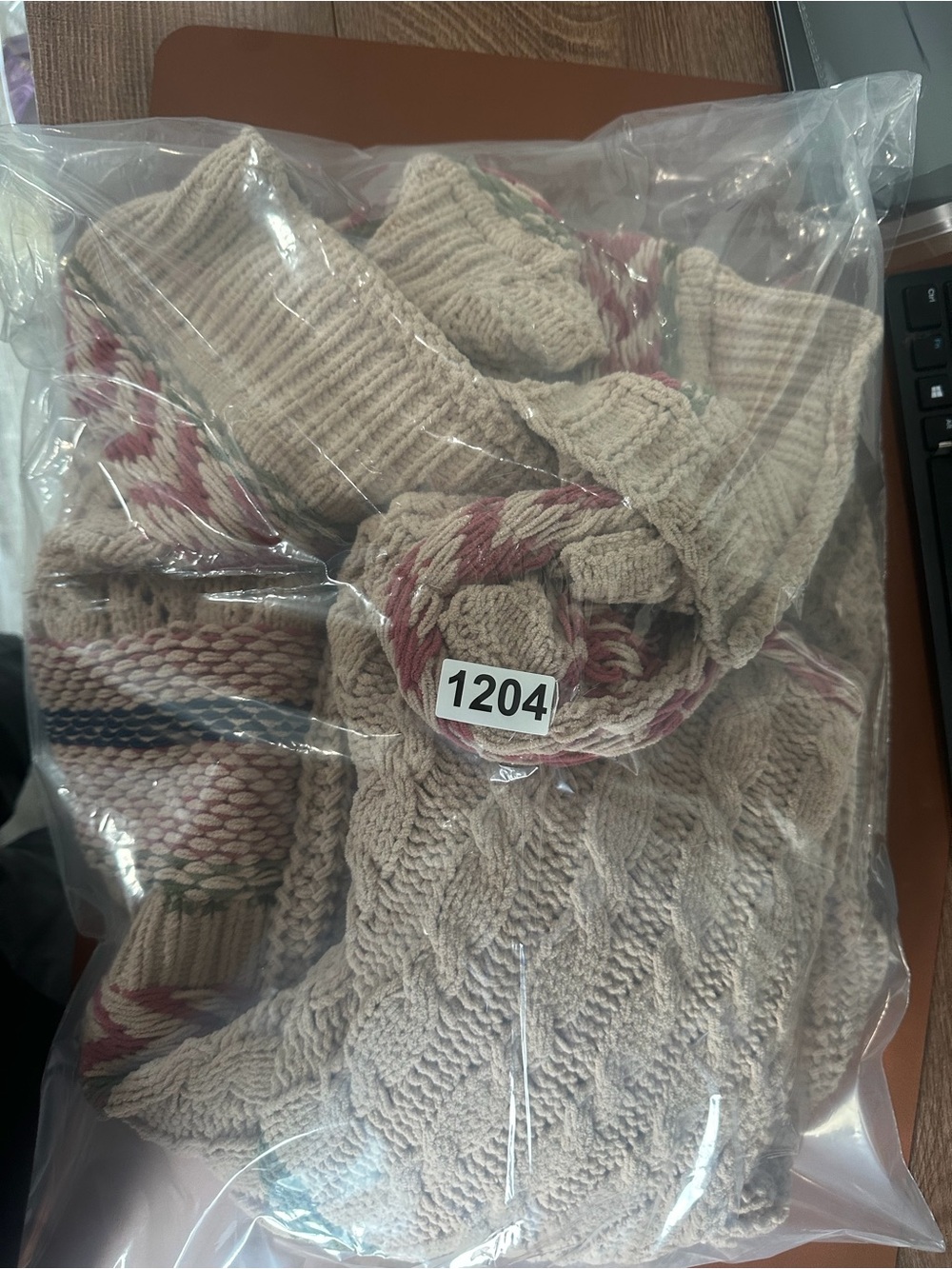 POL Beige & Dusty Rose Patterned Open-Front Knit Cardigan Sweater - Picture 5 of 7